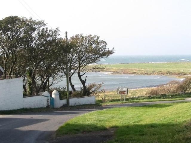 Fishermans Cottage Killough Екстериор снимка